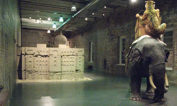 House of Oracles <span class="title-light">A Huang Yong Ping Retrospective</span>