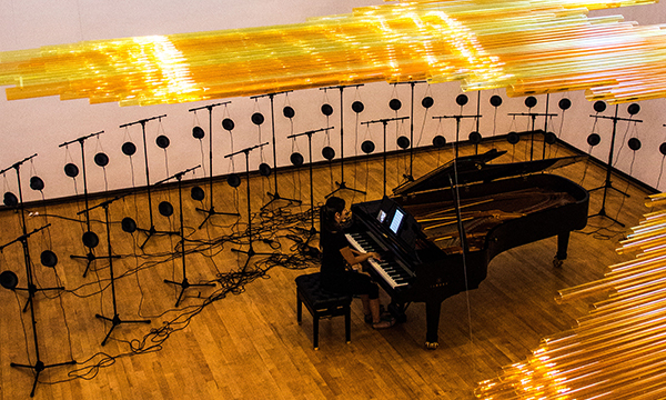 Vicky Chow <span class ="title-light">Solo Piano</span>