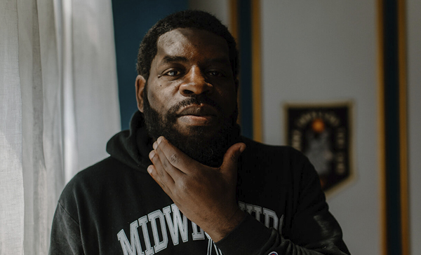 In Conversation: Vincent Valdez & Hanif Abdurraqib